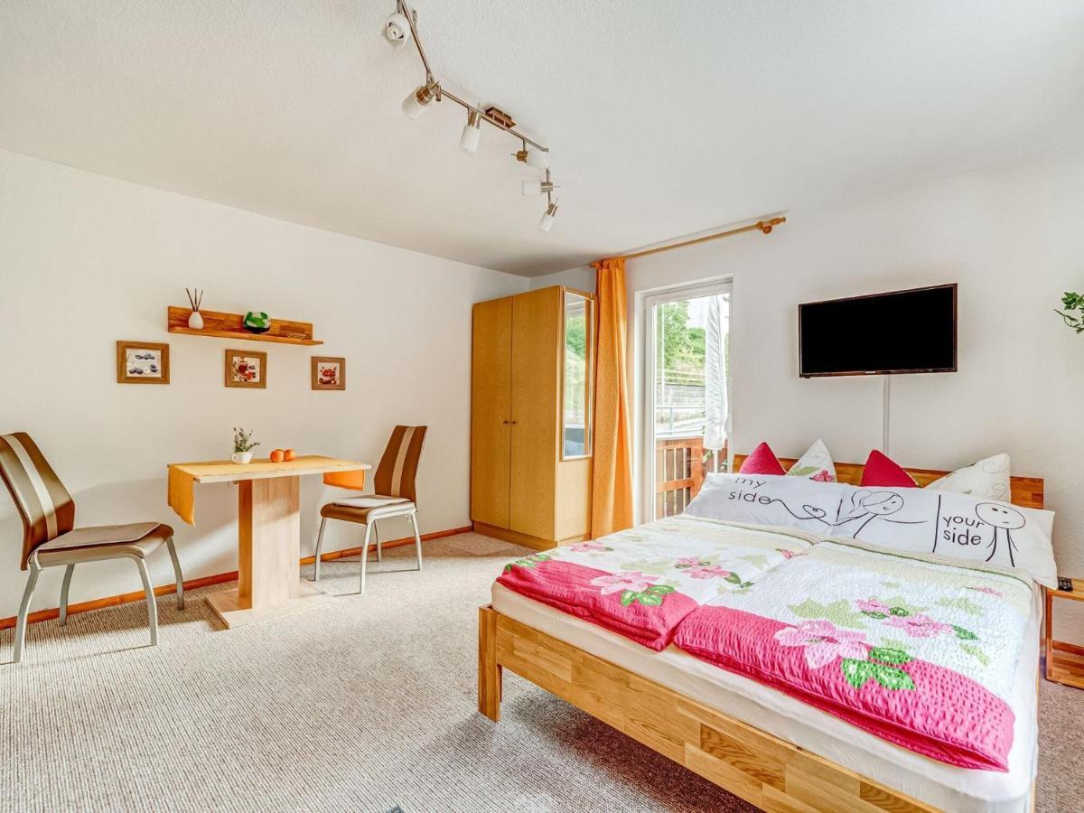 Holiday Home With Garden Langenbach  エクステリア 写真