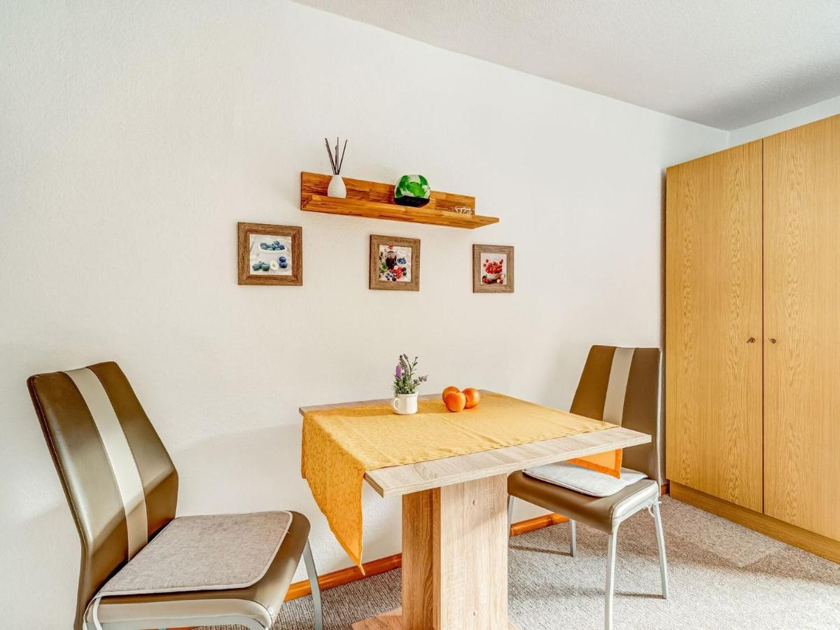 Holiday Home With Garden Langenbach  エクステリア 写真