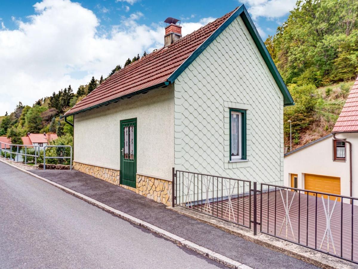 Holiday Home With Garden Langenbach  エクステリア 写真